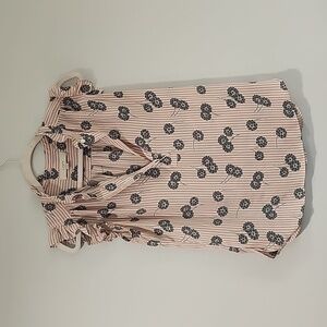 Feminine floral tunic